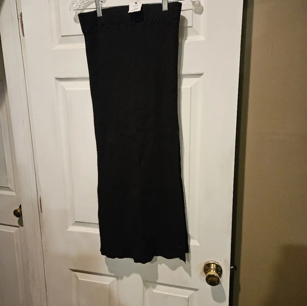 COTTON ON SWEATER SKIRT
